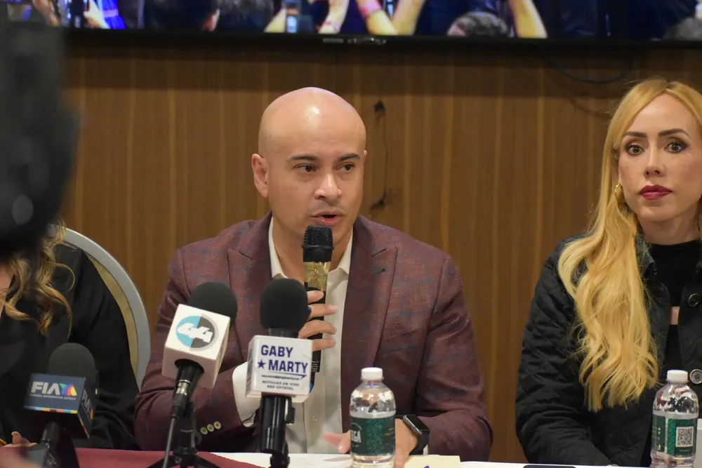 99727C17-47C6-4907-9E49-51DE2FF422A7