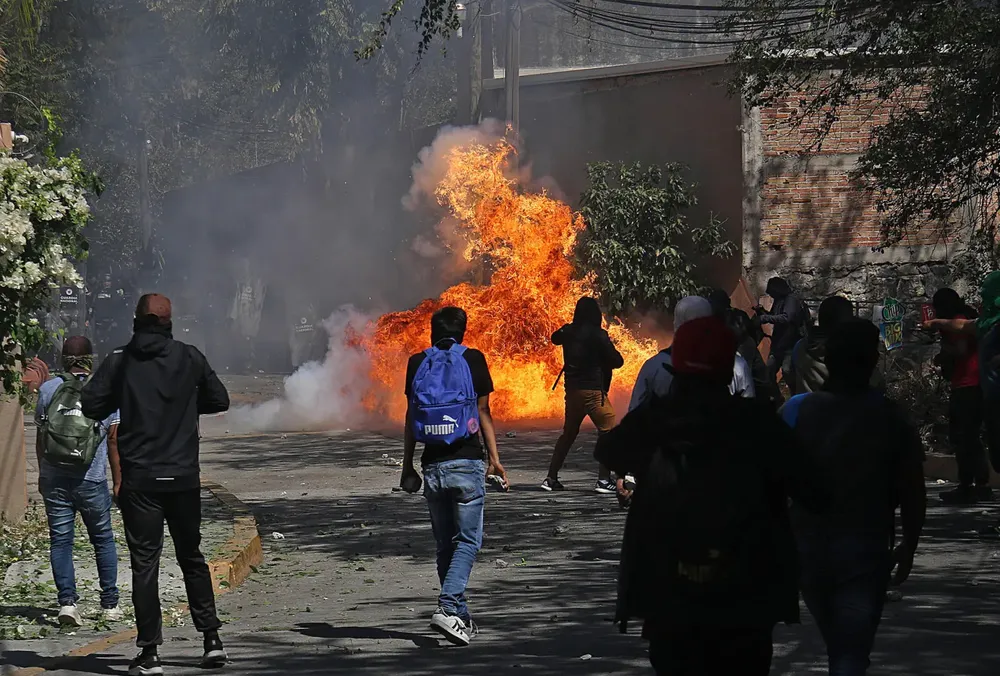 protesta-chilpancingo-normalistas-ayotzinapa-asesinato-yanqui-kothan-12mar24