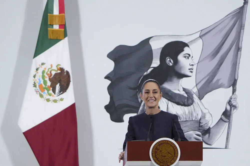 2025-07-16-Conferencia-de-prensa-matutina-Palacio-Nacional-01-HC