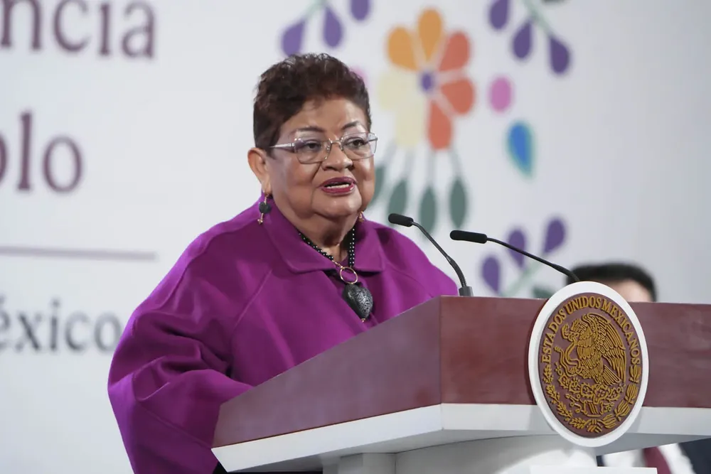 2025-06-24-Conferencia-de-prensa-matutina-Palacio-Nacional-18-HC