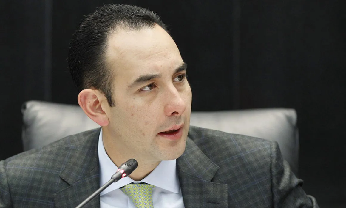 Roberto-Gil-Zuarth-nf-28-1160x700