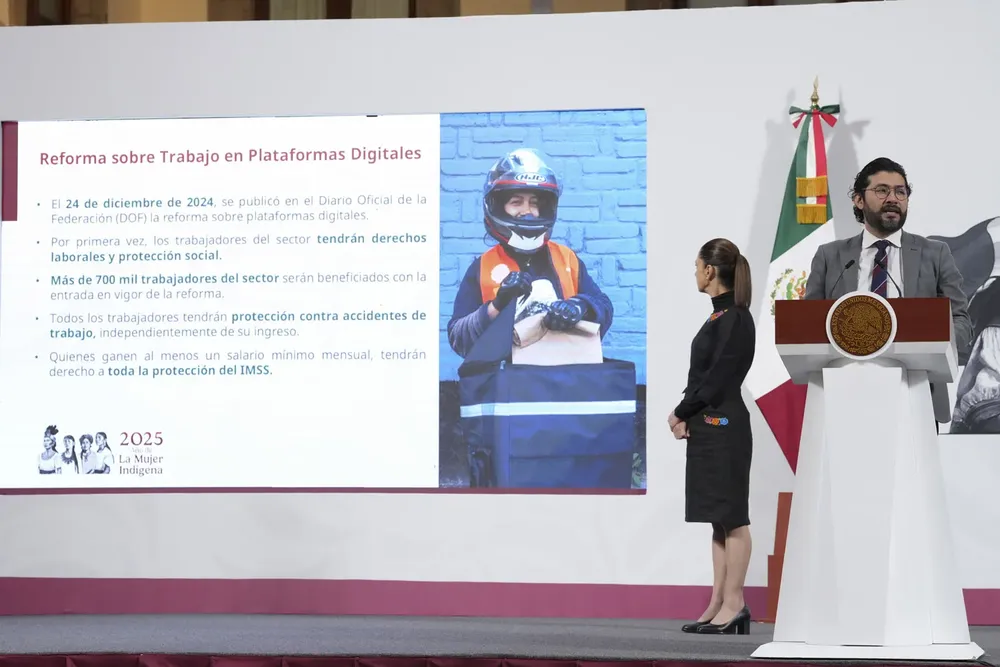 2025-06-20-Conferencia-de-prensa-matutina-Palacio-Nacional-14-HC