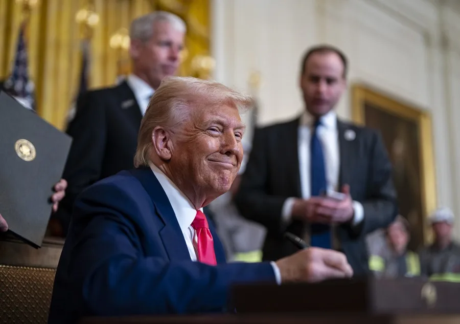 EPA3236-USA-GOVERNMENT