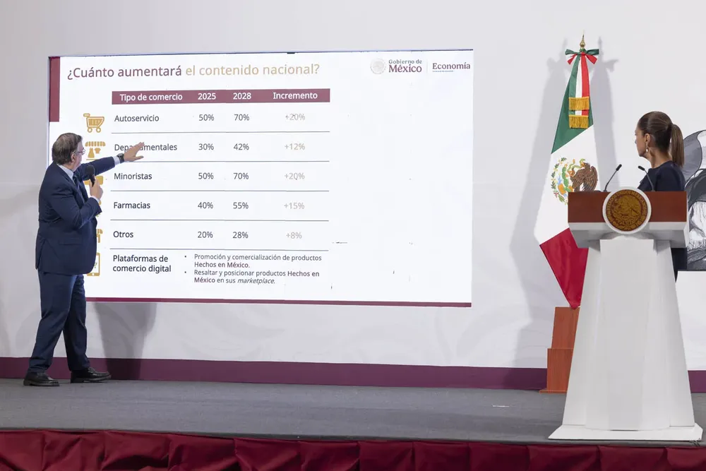 2025-05-15_Conferencia_de_prensa_matutina_-_Palacio_Nacional_03_GM