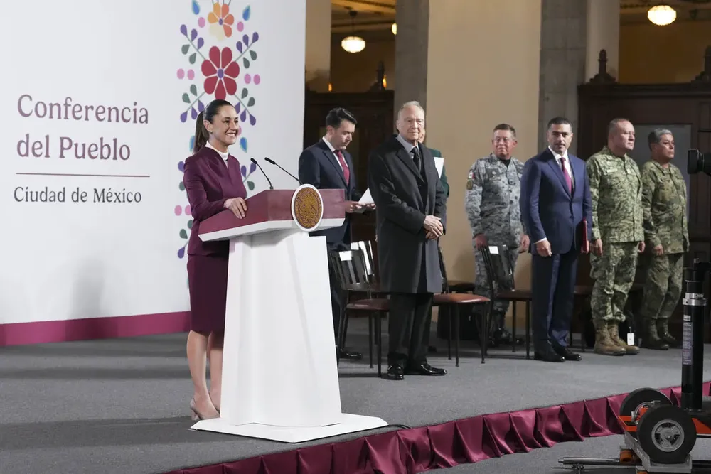 2025-06-24-Conferencia-de-prensa-matutina-Palacio-Nacional-03-HC