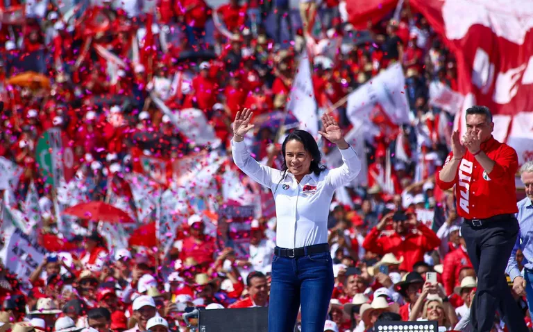 Alejandra del Moral