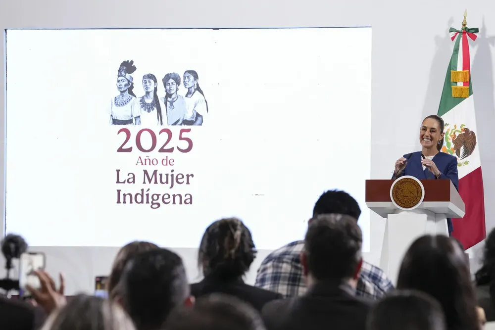 2025-05-29_Conferencia_de_prensa_matutina_-_Palacio_Nacional_06_HC
