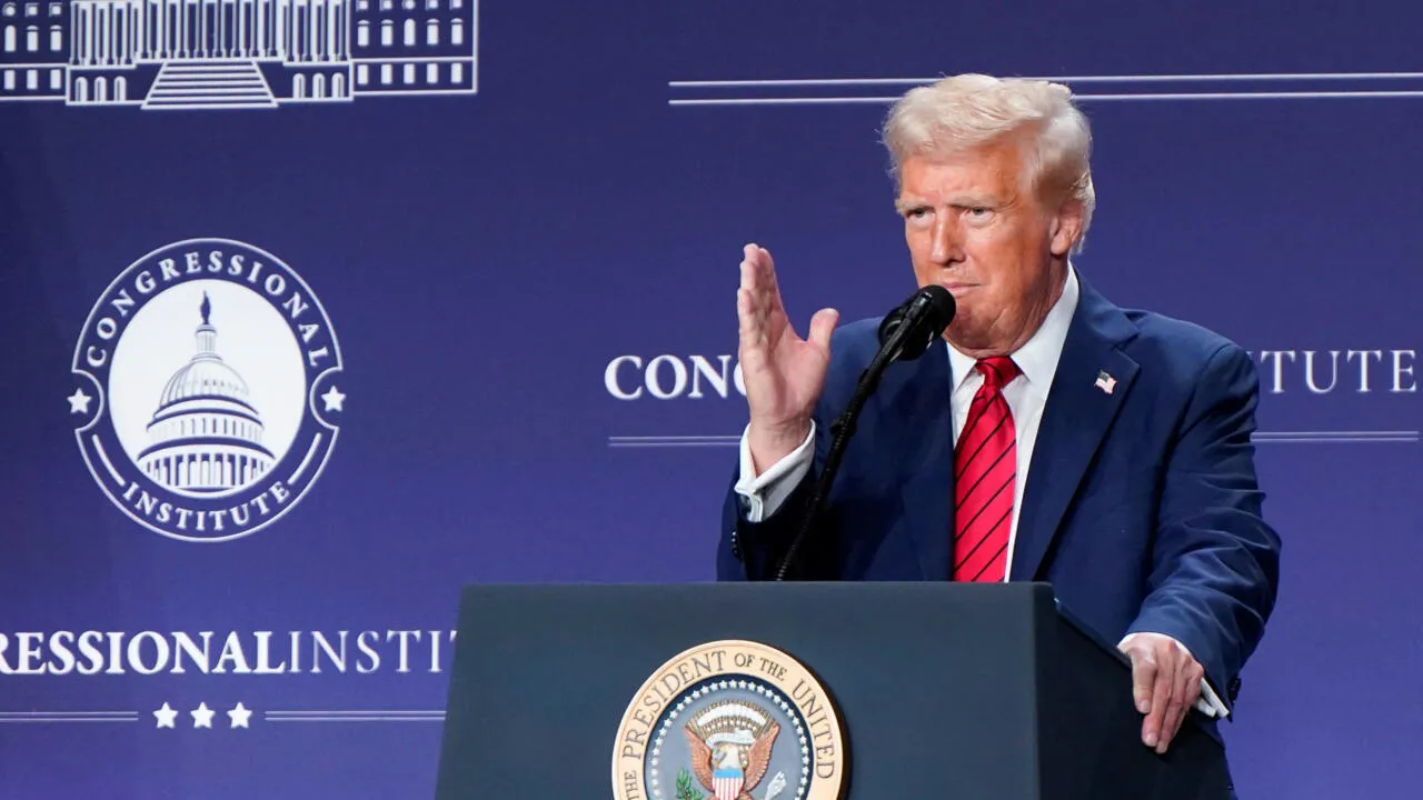 w1280-p16x9-2025-01-27T232624Z_548697487_RC2NICAVTEPQ_RTRMADP_3_USA-TRUMP