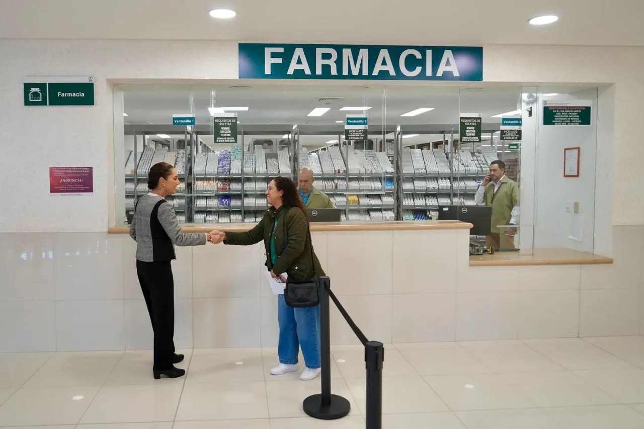 2025-12-14-PRESIDENTA-VISITA-HOSPITAL-REGIONAL-CIUDAD-JUAREZ-8