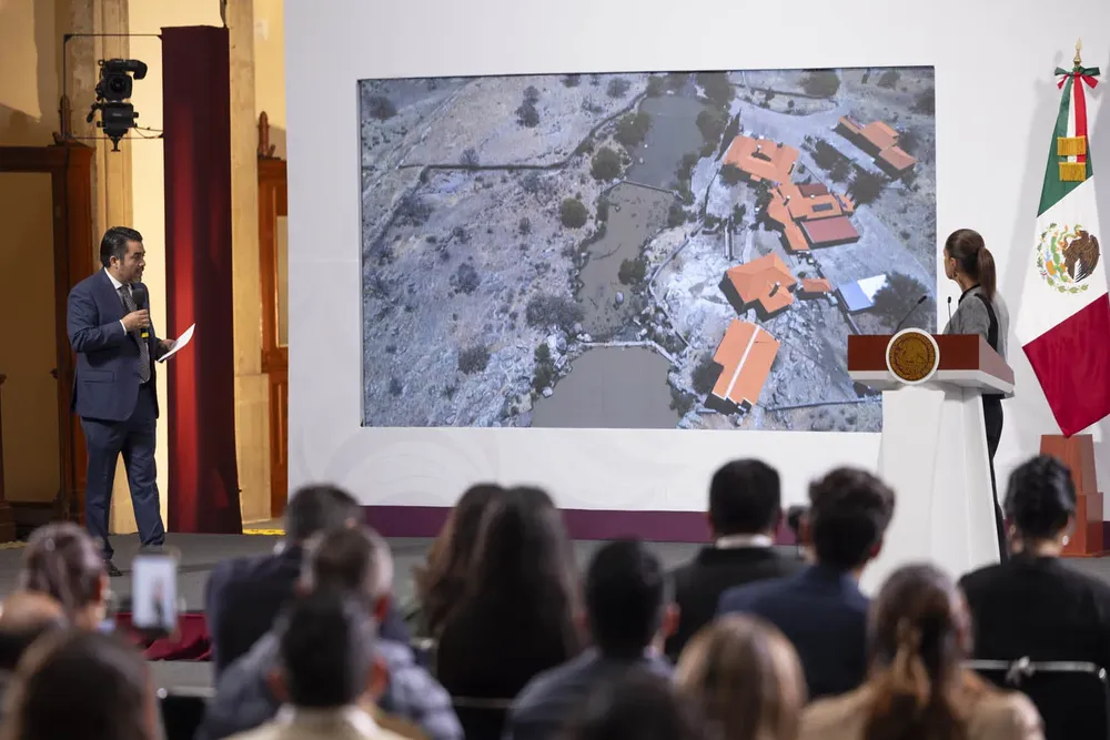 2025-05-28_Conferencia_de_prensa_matutina_-_Palacio_Nacional_05_GM