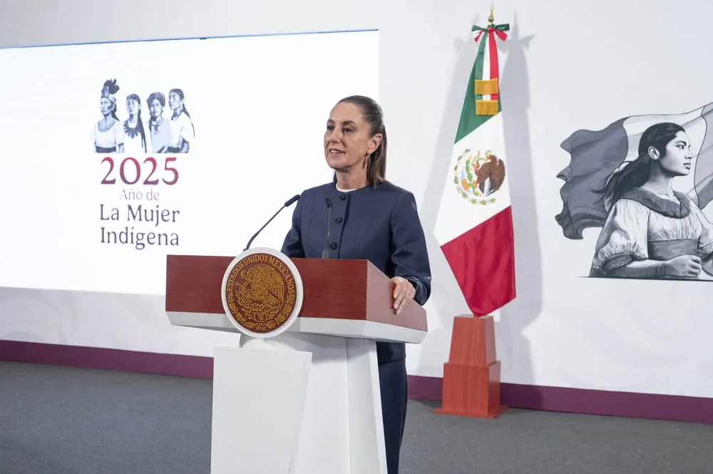 2025-05-26_Conferencia_de_prensa_matutina_-_Palacio_Nacional_01_SLE