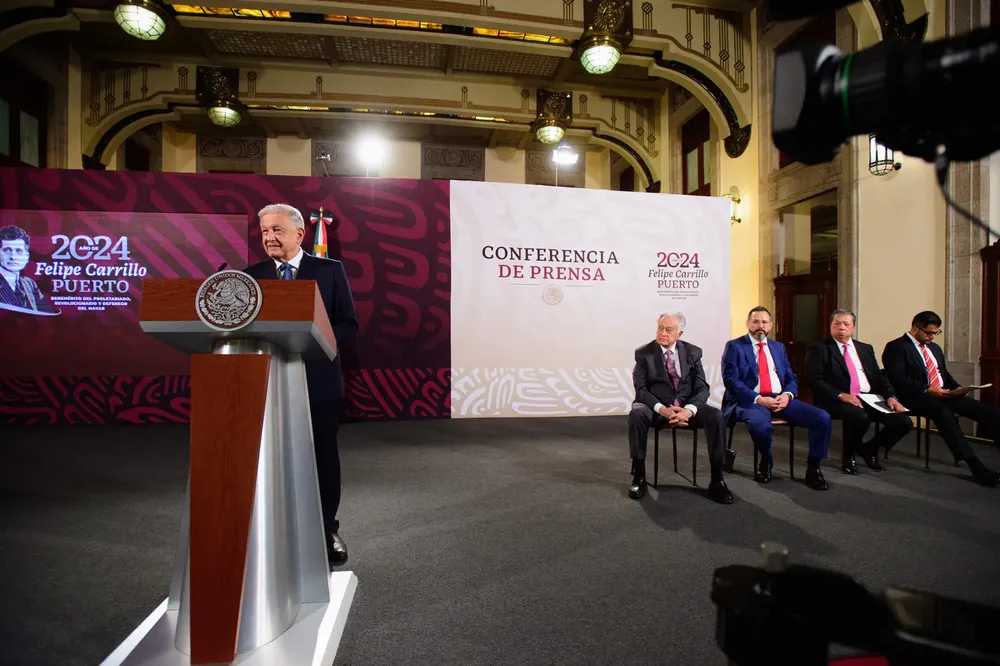 2024-06-21-Conferencia-de-prensa-matutina-Palacio-Nacional-Foto-08
